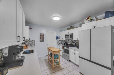 5107 Palm Drive, Fort Pierce FL - photo 6 of 31