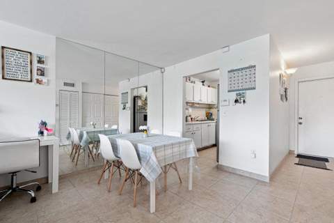 600 SW 2nd 2390 Avenue #2390, Boca Raton FL - photo 8 of 18
