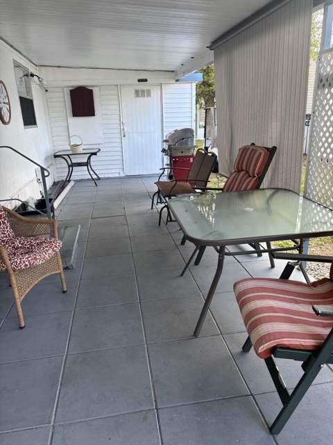 415 Gardenia Court, Deerfield Beach FL - photo 7 of 35