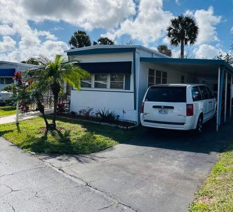 2 bedroom Mobile Home at 415 Gardenia Court, Pine Tree Park Co-Op, Deerfield Beach — photo 2