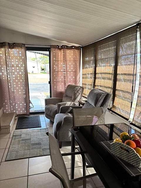 415 Gardenia Court, Deerfield Beach FL - photo 17 of 35