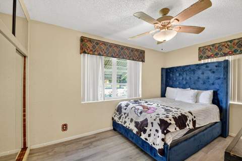 133 Greenbrier Drive, Palm Springs FL - photo 14 of 66