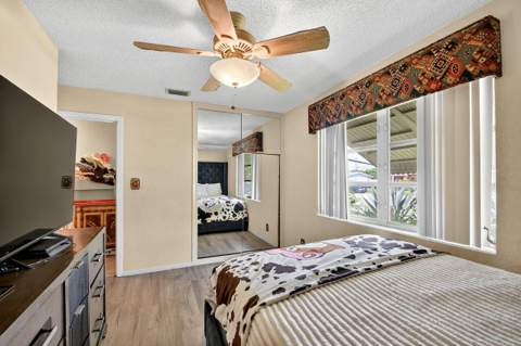 133 Greenbrier Drive, Palm Springs FL - photo 15 of 66