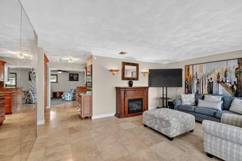 133 Greenbrier Drive, Palm Springs FL - photo 8 of 66