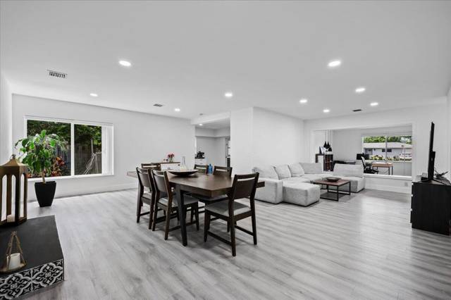 Kingsland Pines
