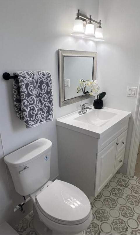 6034 Fores Hill Blvd #101, West Palm Beach FL - photo 7 of 11