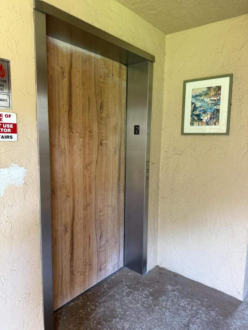 2 bedroom Condominium at 4760 Lucerne Lakes Boulevard #206, SUNRISE OF PALM BEACH CONDO 1,2,3,4, 14 AND 17, Lake Worth — photo 2