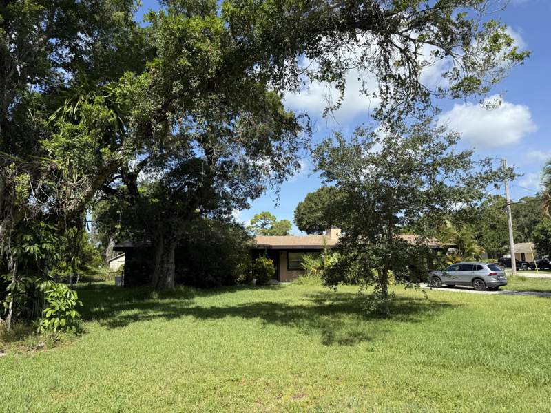 3 bedroom Single Family Residence at 1001 Tortugas Avenue, MARAVILLA ESTATES, Fort Pierce — photo 3