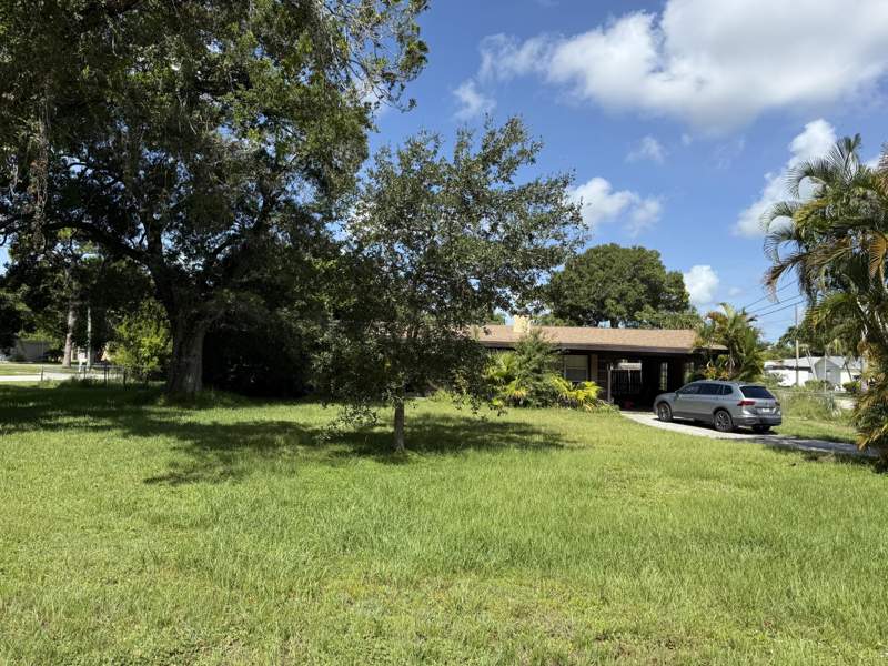 3 bedroom Single Family Residence at 1001 Tortugas Avenue, MARAVILLA ESTATES, Fort Pierce — photo 1