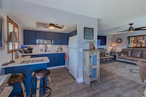 2929 SE Ocean Boulevard #117-10, Stuart FL - photo 8 of 32