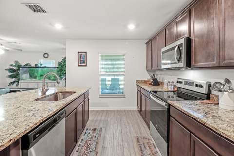 5551 Imagination Drive, Fort Pierce FL - photo 13 of 39
