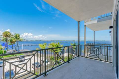 41 SW Seminole Street #305, home for sale on SW Seminole Street