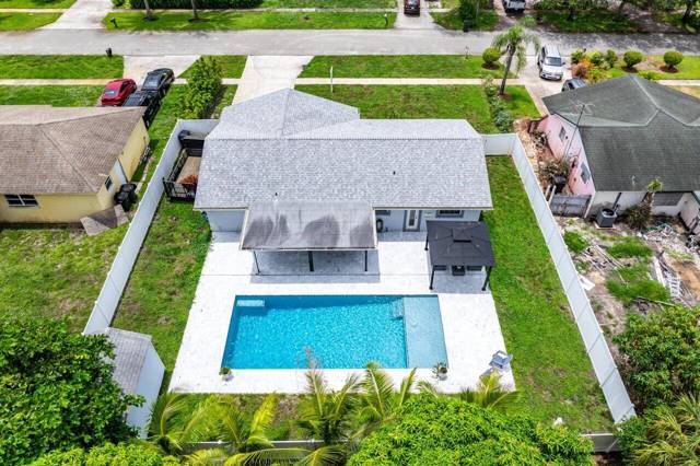 Delray Shores