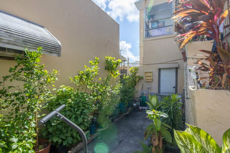 3 bedroom Single Family Residence at 928 S Dixie Highway, Lake Worth Town Of Add 1, Lake Worth Beach — photo 4