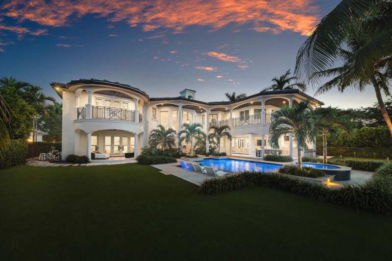 6 bedroom Single Family Residence at 121 Royal Palm Way, Royal Palm Yacht & Country Club, Boca Raton — photo 1