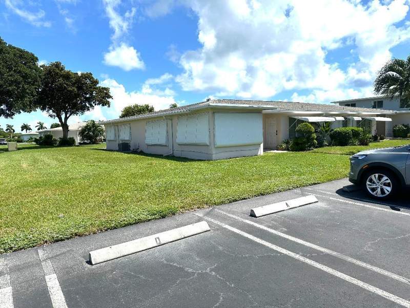 2 bedroom Villa at 135 South Boulevard #A, High Point, Boynton Beach — photo 3