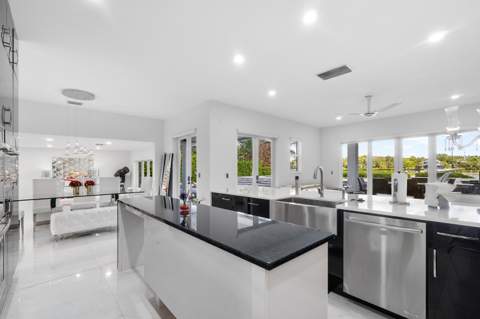 5447 Center Street, Jupiter FL - photo 17 of 60