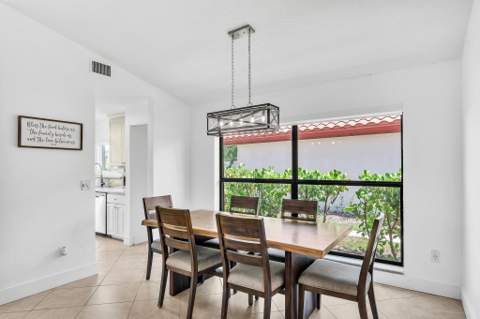 10255 Sunset Bend Drive, Boca Raton FL - photo 18 of 88