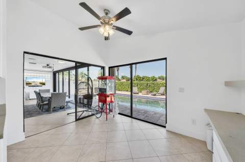 10255 Sunset Bend Drive, Boca Raton FL - photo 9 of 88