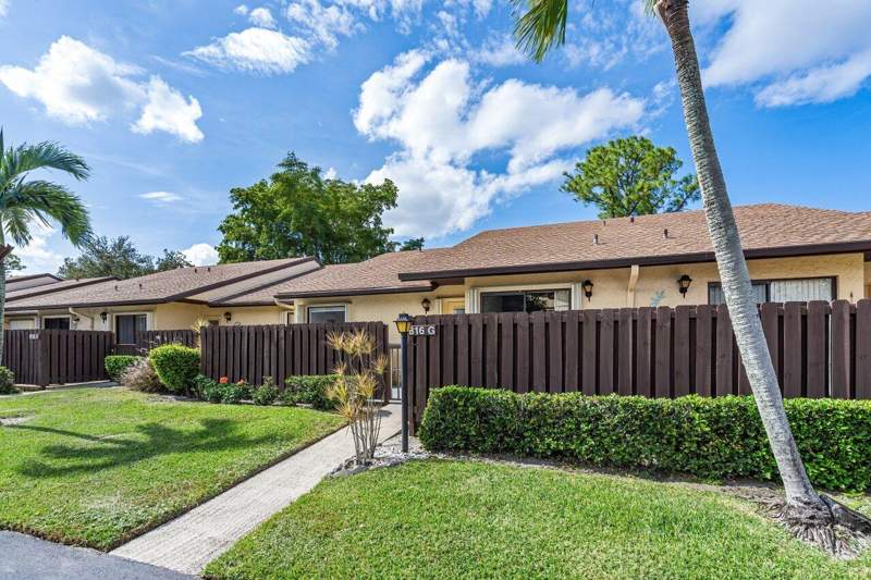 2 bedroom Villa at 816 Sky Pine Way #G, PINE RIDGE NORTH VILLAGE IV CONDO, Greenacres — photo 3