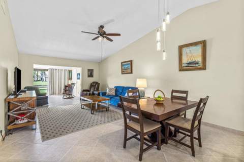 816 Sky Pine Way #G, Greenacres FL - photo 6 of 38