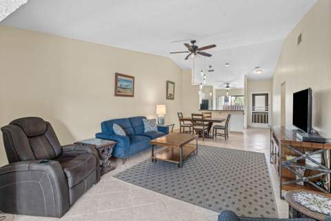 816 Sky Pine Way #G, Greenacres FL - photo 8 of 38