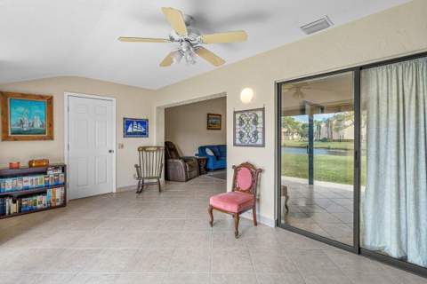 816 Sky Pine Way #G, Greenacres FL - photo 18 of 38