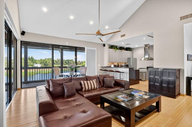 Sabal Lake West