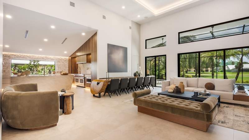 4 bedroom Single Family Residence at 10290 Silver Lake Drive, Boca Woods Country Club 11, Boca Raton — photo 2