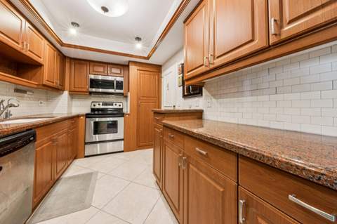 555 SE 6th Avenue #11d, Delray Beach FL - photo 19 of 28