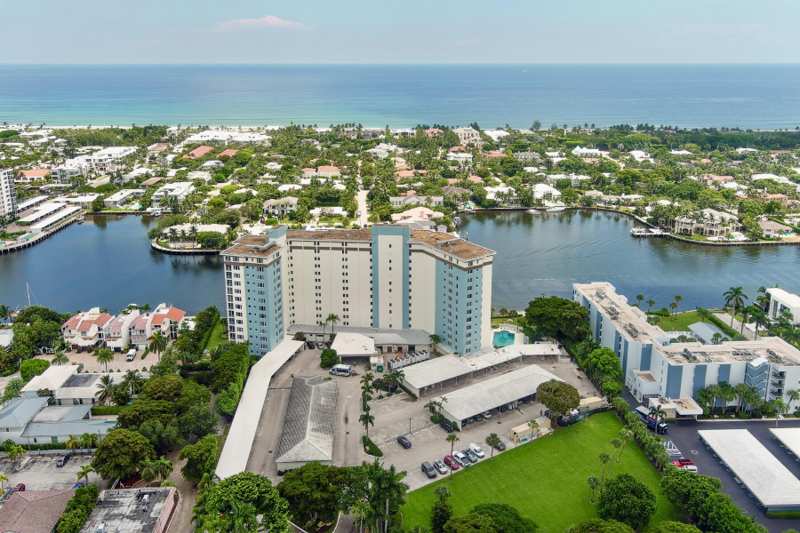 3 bedroom Condominium at 555 SE 6th Avenue #11d, Barrton Apts Inc Condo, Delray Beach — photo 1