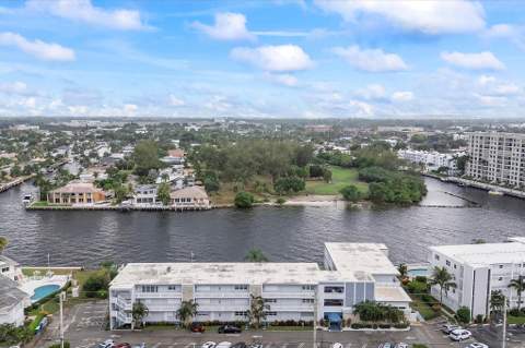 1001 N Riverside Drive #104, Pompano Beach FL - photo 15 of 17