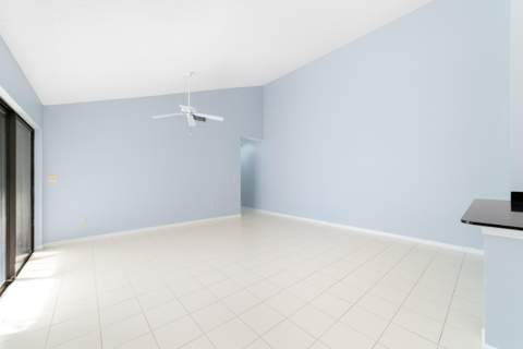 1139 Summit Trail Circle #A, West Palm Beach FL - photo 6 of 39