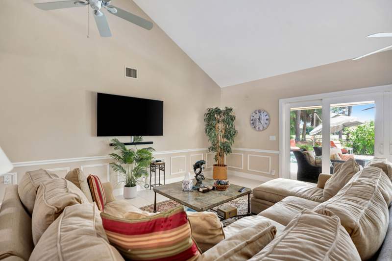3 bedroom Single Family Residence at 11 Berwick Road, PGA National, Palm Beach Gardens — photo 3