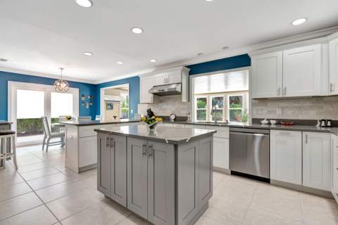 11 Berwick Road, Palm Beach Gardens FL - photo 10 of 99