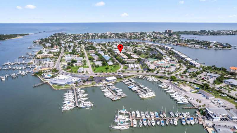 2 bedroom Condominium at 1181 Carlton Court #202, Colonnades, Fort Pierce — photo 1