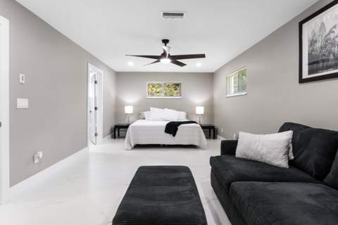 5200 Club Road, Haverhill FL - photo 20 of 33