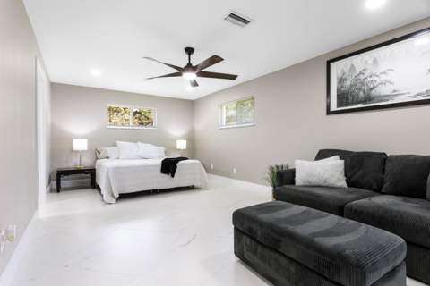 5200 Club Road, Haverhill FL - photo 21 of 33