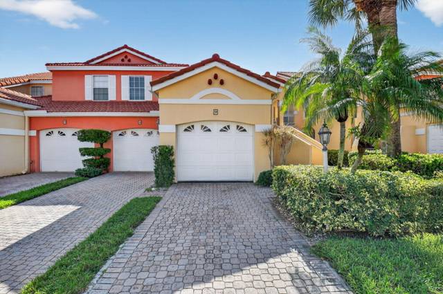 Eastbrooke Coach Homes Condo