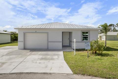 12 Los Gatos Lane, Port St. Lucie FL - photo 7 of 18