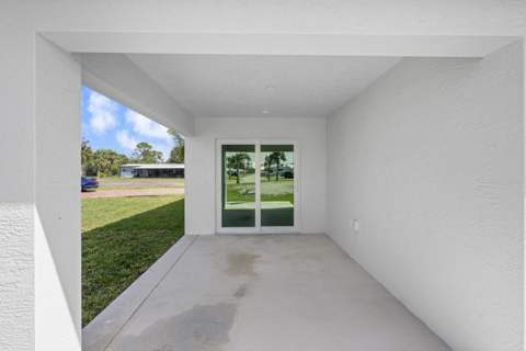 12 Los Gatos Lane, Port St. Lucie FL - photo 11 of 18
