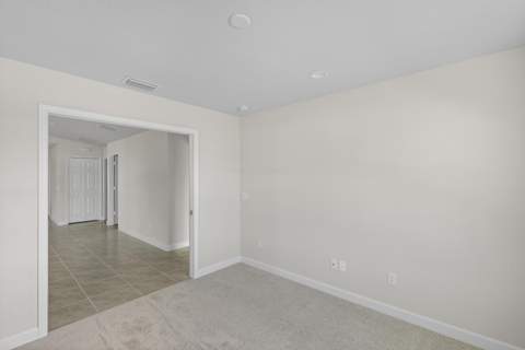 12 Los Gatos Lane, Port St. Lucie FL - photo 6 of 18