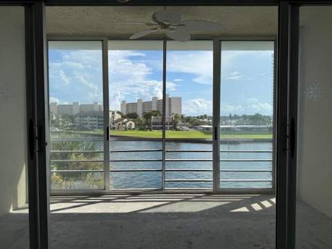 20 Yacht Club Drive #403, North Palm Beach FL - photo 17 of 28