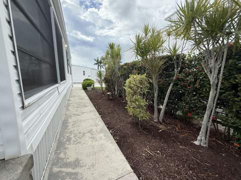 207 N Heron Drive #P, Briny Breezes FL - photo 24 of 54