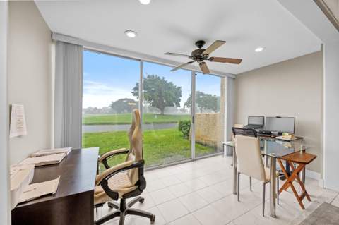 4539 Luxemburg Court #104, Lake Worth FL - photo 24 of 29