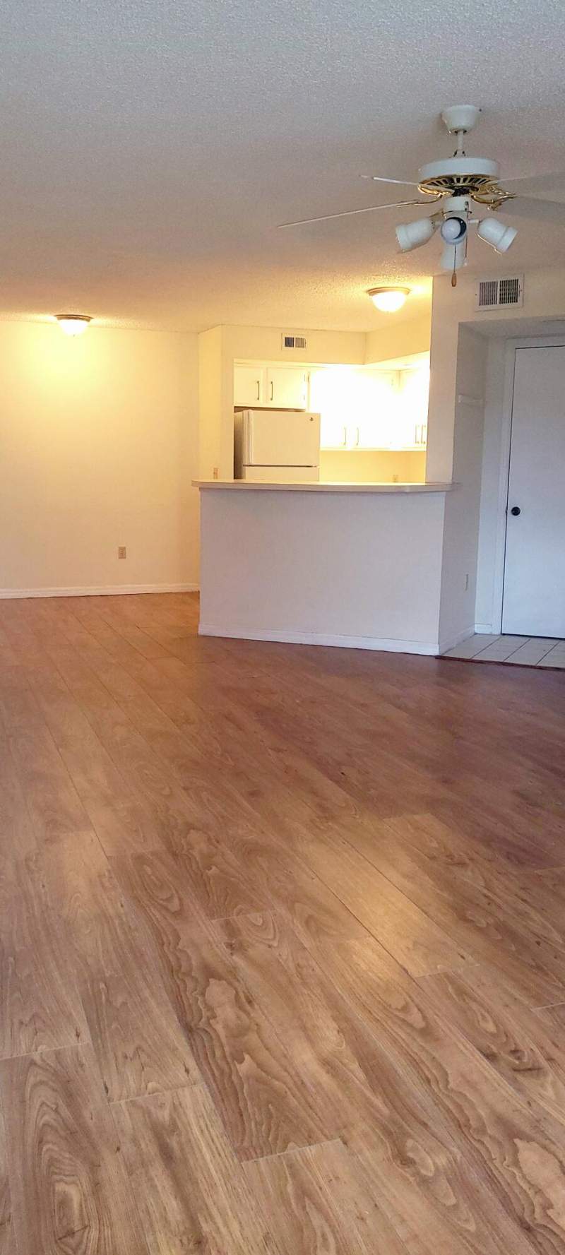 2 bedroom Condominium at 1401 Village Blvd #223, Ponte Verde At Palm Beach Lakes Condominium, West Palm Beach — photo 2