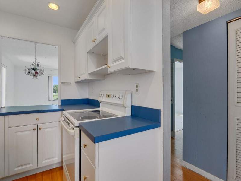 2 bedroom Condominium at 5373 SE Miles Grant Road #208, Miles Grant Condo, Stuart — photo 2