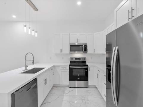 533 NW 16th Avenue, Fort Lauderdale FL - photo 13 of 27