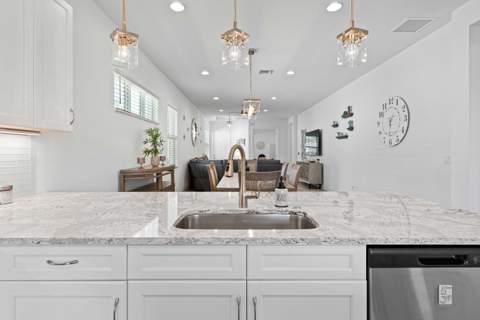 25074 SW Alberti Way, Port St. Lucie FL - photo 18 of 104