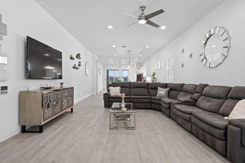 25074 SW Alberti Way, Port St. Lucie FL - photo 11 of 104